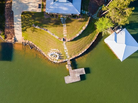 Easy Street House in Lake Martin