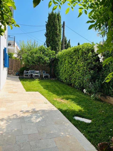La Reposée, bas de villa en plein cœur de Vence Apartment in Vence