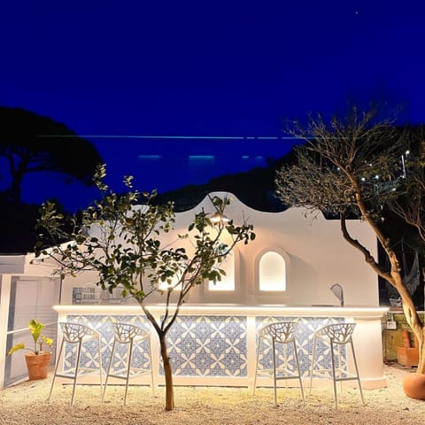 Patio, Facade/entrance, Night, Garden, Lounge or bar, Evening entertainment, Garden view, Entertainment