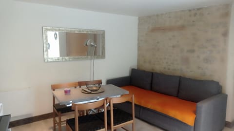 Logis proche des plages du débarquement Apartment in Normandy