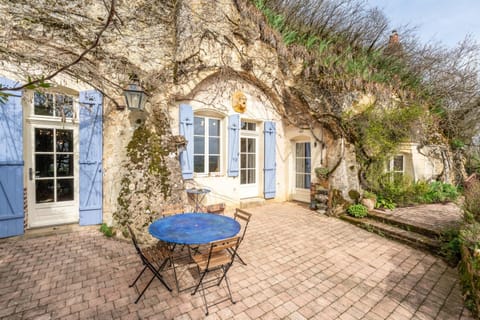 Patio, Garden, Garden, Balcony/Terrace, Dining area, Garden view