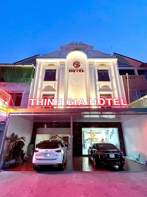 Property building, Parking