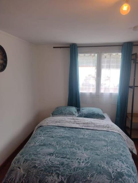 Cocon 10 minutes à pied du Circuit 24 h / Musée 24h / Grand Prix / Moto / Centre des exposition / Antares / Boulerie Jump Apartment in Le Mans