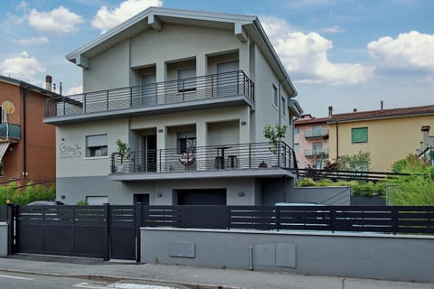 Via Goito 25 Rooms & Apartment Bed and Breakfast in Peschiera del Garda