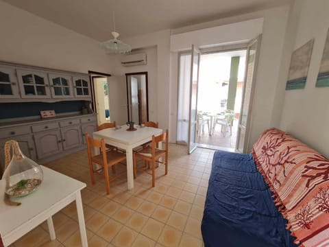 R14 - Trilocale con ampio terrazzo Apartment in Marcelli