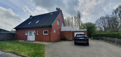 Property building, Parking