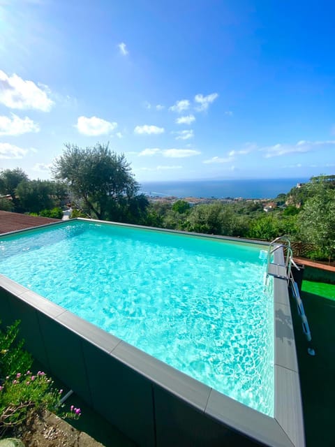 Sea view, Swimming pool