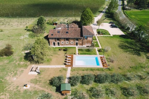 Property building, Day, Natural landscape, Bird's eye view, Garden, Garden view, Pool view, Swimming pool, sunbed