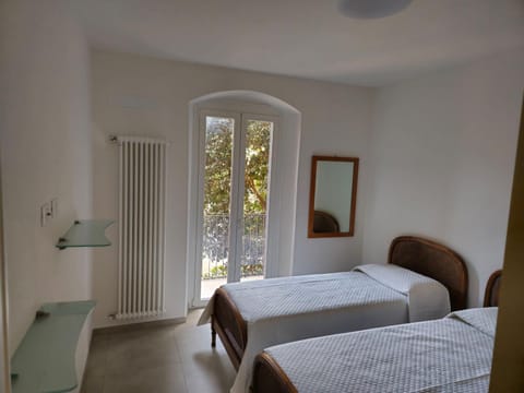 Casa Anelita Apartment in La Spezia