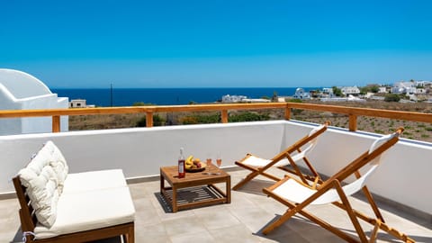 View (from property/room), Balcony/Terrace, Sea view