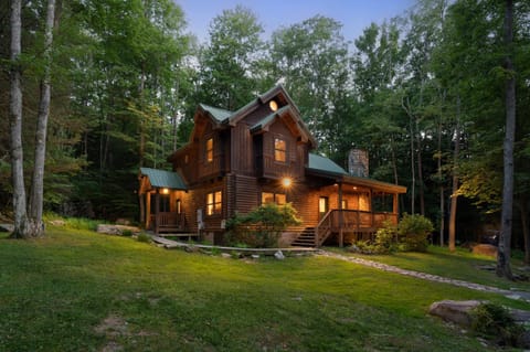 Property building, Day, Natural landscape