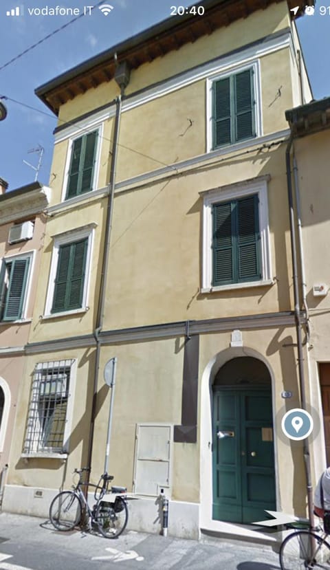 Property building, Street view