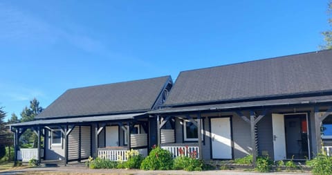 Domki Letniskowe Blue Sky 1 Nature lodge in West Pomeranian Voivodeship, Poland