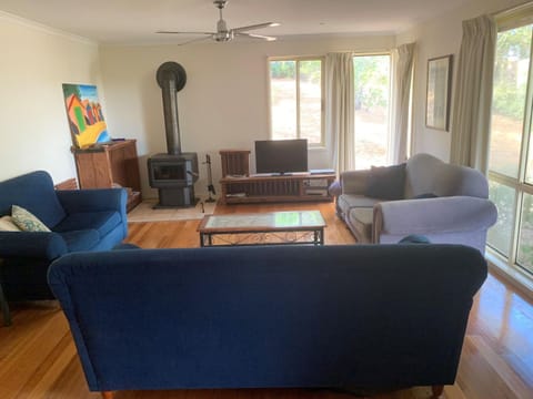 The Panorama - BYO Linen House in Aireys Inlet