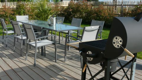 BBQ facilities, Garden