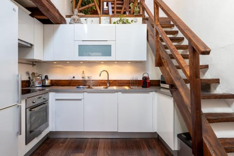 Sous Les Toits d'Annecy, un appartement irrésistible pour 1 à 6 personnes en plein coeur de ville Apartment in Annecy