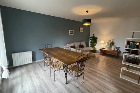 Le Pegan - Appartement 2 chambres proche du centre de Ferney et de Palexpo Apartment in Canton of Geneva