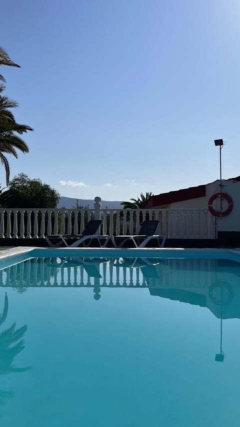 Pool view, Swimming pool, sunbed
