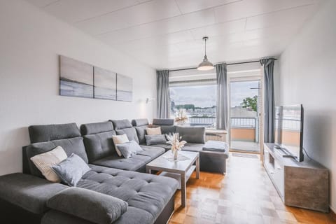 Balcony/Terrace, Living room