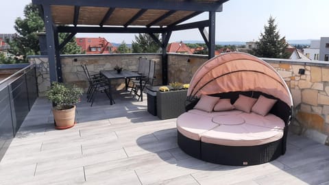 Patio, Balcony/Terrace