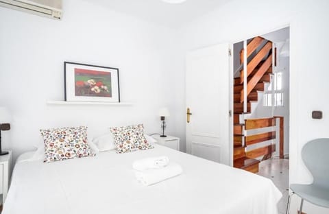 Miramar sunny patio in Fuengirola by Costarentals - Ref 79 Apartment in Fuengirola