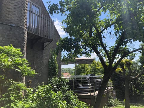 Vakantiehuis Victorello met sauna, jacuzzi, seizoenszwembad House in Flanders