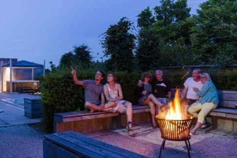 Vakantiehuis Victorello met sauna, jacuzzi, seizoenszwembad House in Flanders