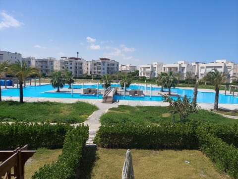Natural landscape, Swimming pool