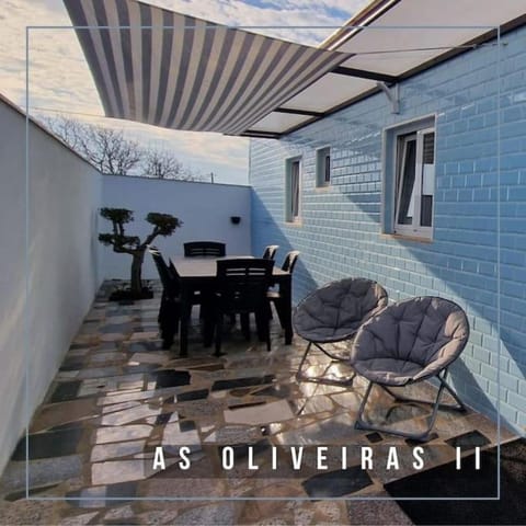 Patio, Day, Balcony/Terrace, Dining area