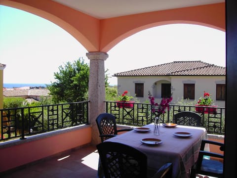 View (from property/room), Balcony/Terrace