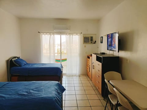 Twin Towers Tres Mares Apartment in Acapulco