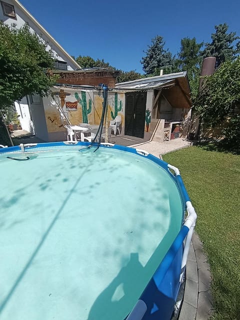 BBQ facilities, Garden, Swimming pool