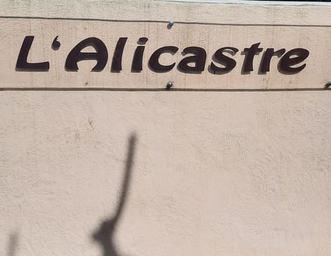 Studio lavandou avec parking privé proche mer Apartment in Le Lavandou