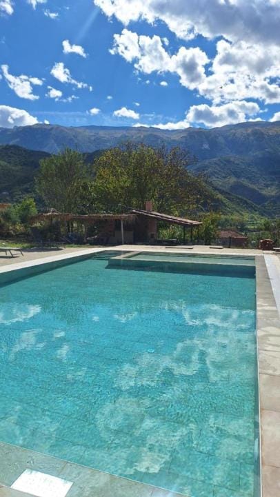 Guesthouse Lumo, Entire Lodge swimming pool Villa in North Macedonia