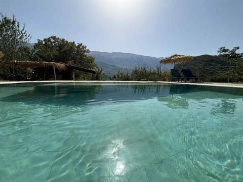 Guesthouse Lumo, Entire Lodge swimming pool Villa in North Macedonia