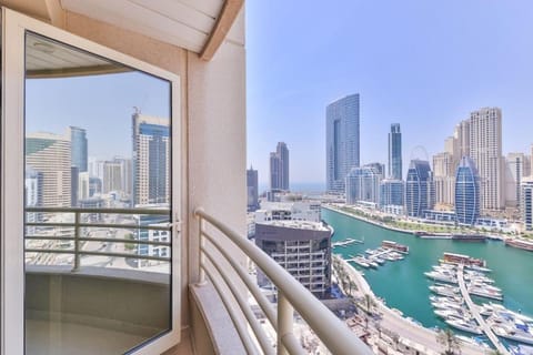 The best view for Marina! Apartment in Dubai