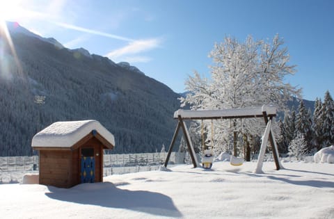 Natural landscape, Winter, Garden, Mountain view