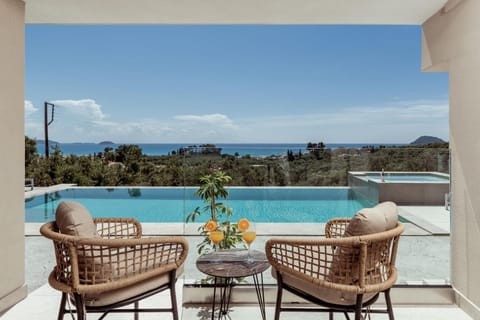 Natural landscape, Balcony/Terrace, Pool view, Sea view