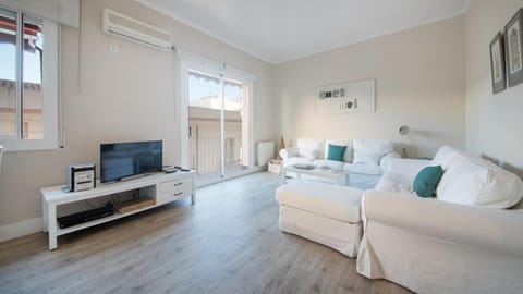 Communal lounge/ TV room, Living room