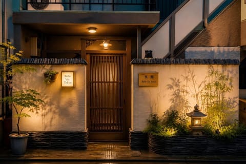 Facade/entrance, Night