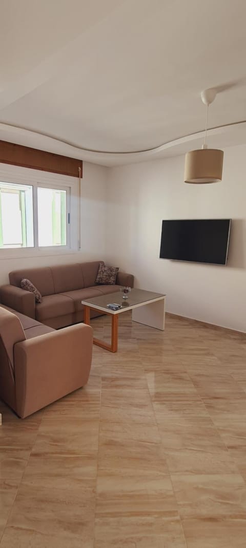 Communal lounge/ TV room, TV and multimedia, Living room, Seating area
