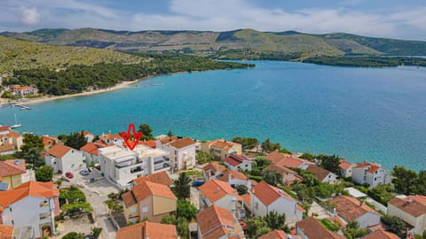 Property building, Bird's eye view