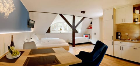 Kitchen or kitchenette, Living room, Photo of the whole room, Bedroom