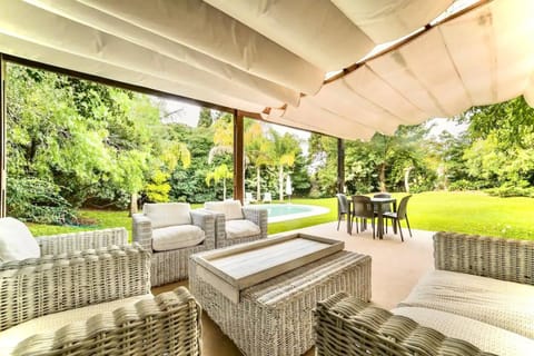 Patio, Garden, Garden view