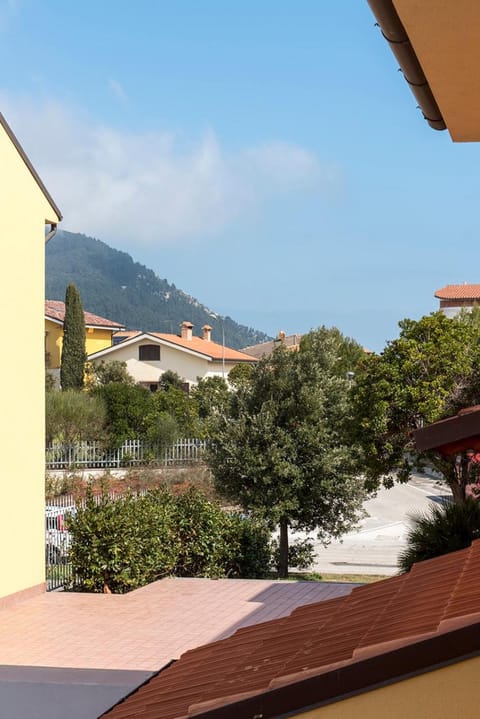 S305 - Sirolo, deliziosa villetta con portico Apartment in Sirolo