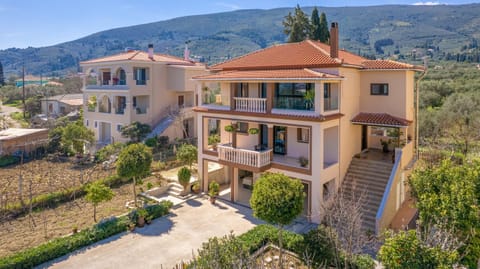 Property building, Garden, Garden view, Mountain view