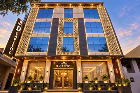 Property building, Facade/entrance, Day