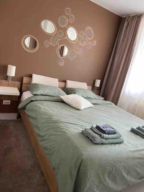 Lovely 1-bedroom apartament with free parking Apartment in Sofia