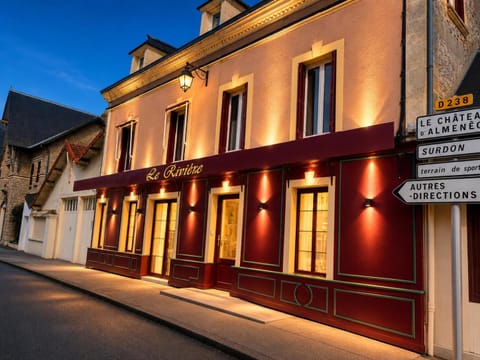 Property building, Street view