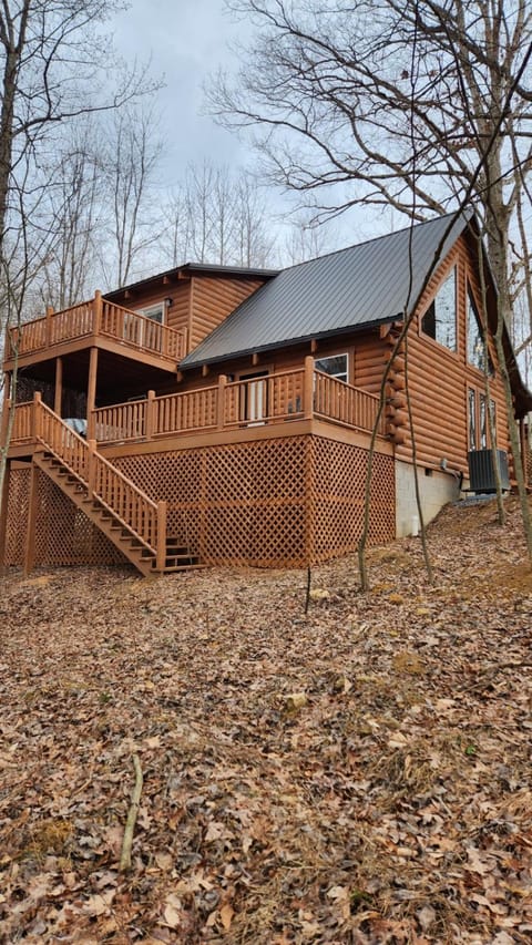 Flying High Luxury Cabin Cabin in Kentucky